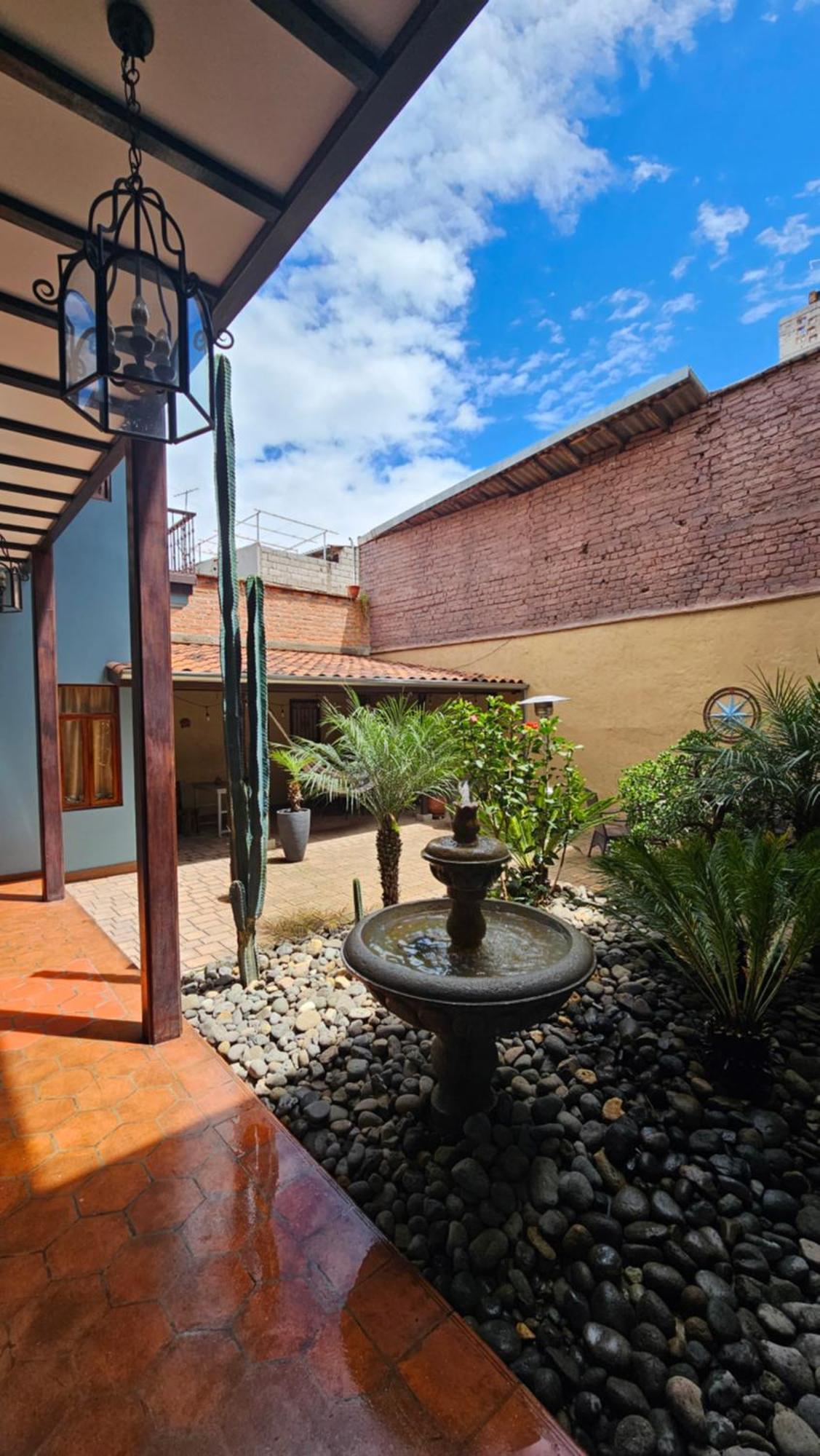 Casa Hibiscus Boutique Hotel 쿠엔카 외부 사진